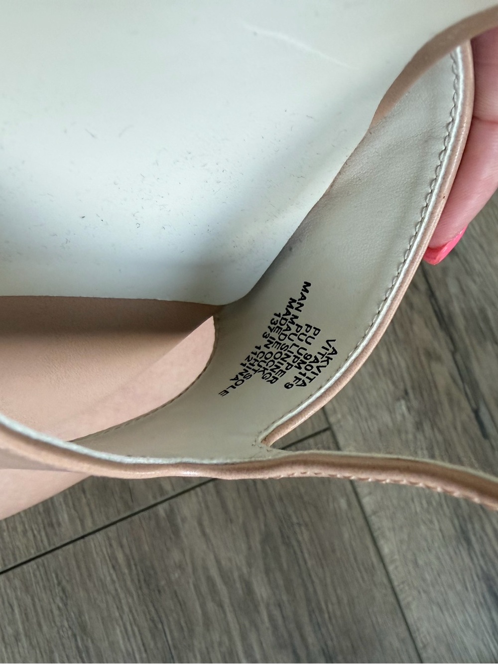 Anne Klein Vita nude T-strap sandals size 9 - Picture 4 of 6